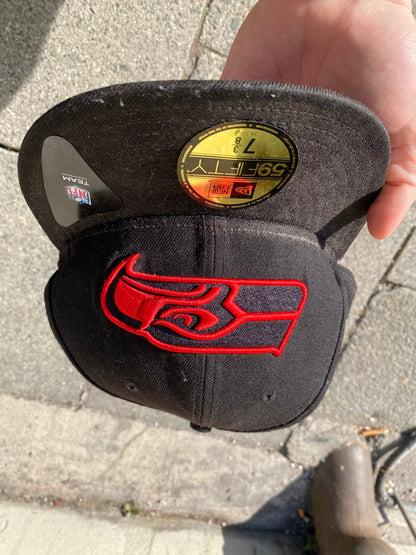 Vintage Seattle Seahawks New Era Cap 7 3/8