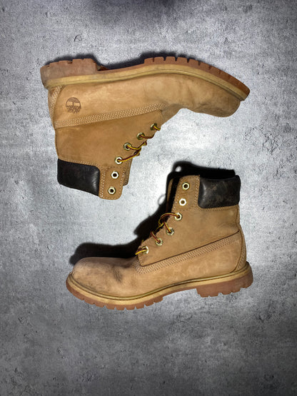 Timberland Brown Boots in US size 9.5W (42.5 EU / 27.5 cm)